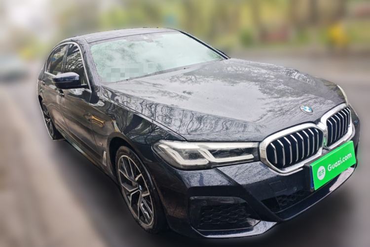 Used BMW 5 Series 2023 530Li Luxury Edition M Sport Package Front Right 45 Deg