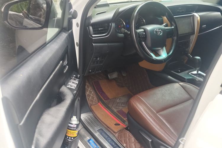 Used Toyota Fortuner 2016 2.7L Middle East Version Driver Seat