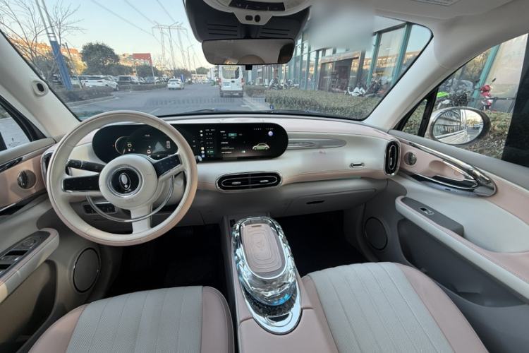 Used ORA Ballet Cat 2022 401 km Nutcracker Edition