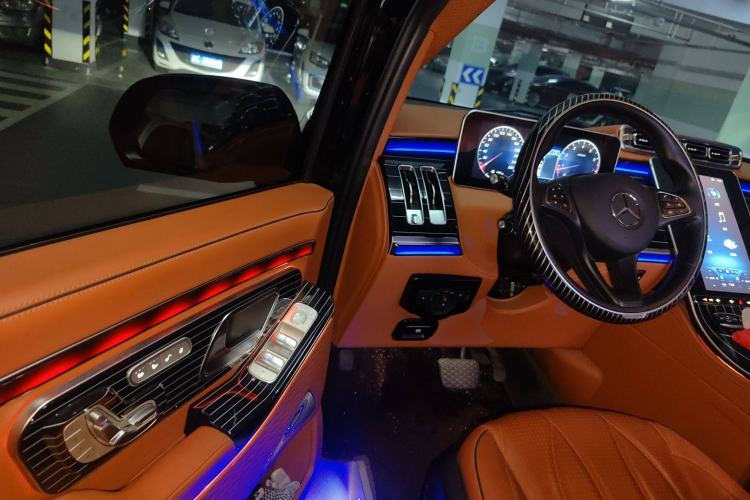 Used Mercedes-Benz Vito 2023 2.0T Elite Version 7 Seats
