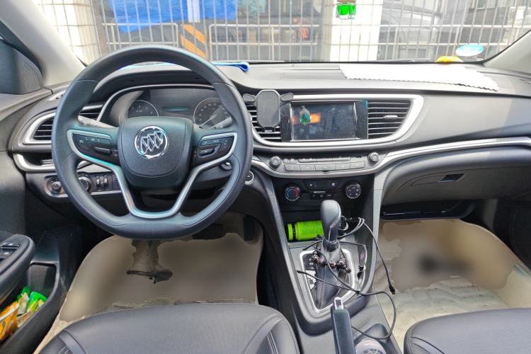 Used Buick GT 2021 Revised Version Flagship 1.5L Automatic Elite Edition Center Console