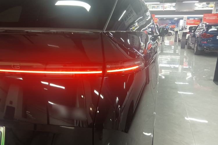 Used XPeng X9 2025 740 Ultra-Long Range Max
