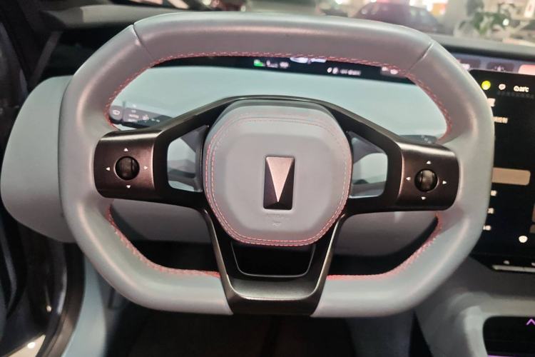 Used Avatr 12 2023 650 Three-Laser Four-Wheel Drive Performance Edition
