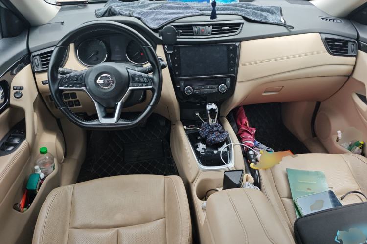 Used Nissan X-Trail 2019 2.0L CVT Smart Connect Comfort Edition 2WD
