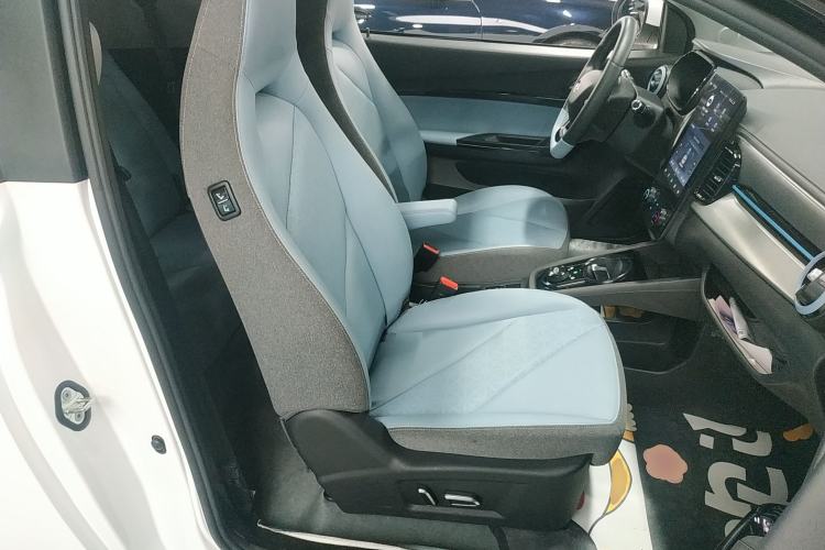 Used Chery QQ Little Ant 2024 Youth Edition 251km True Love Edition 23.99 kWh
