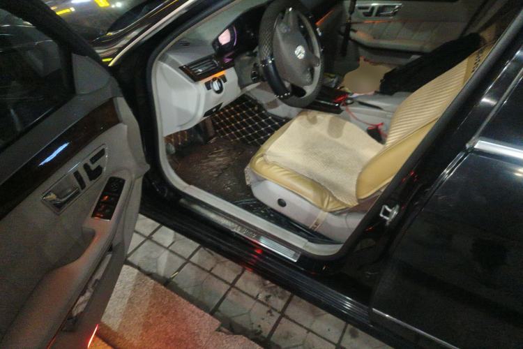 Used Mercedes-Benz E-Class 2011 E 200 L CGI Elegant Model