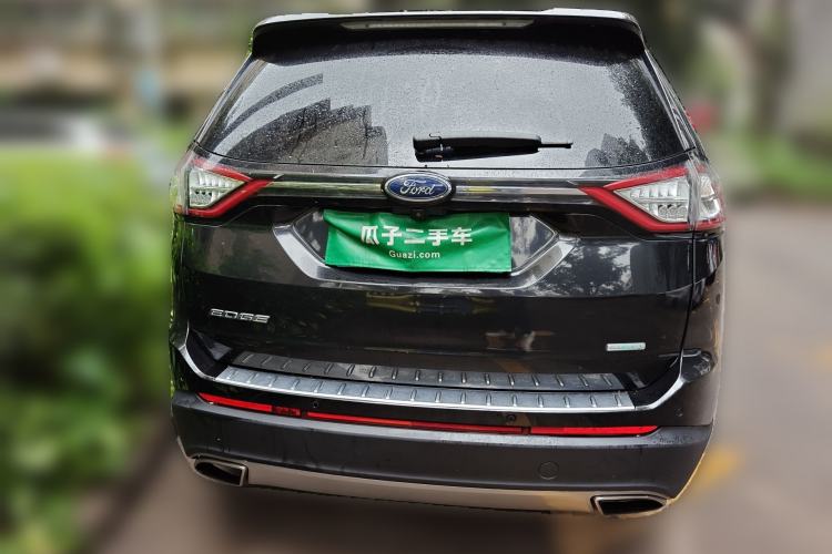 Used Ford Edge 2015 2.0T GTDi Two-Wheel-Drive High-Line Version
