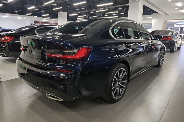 Used BMW 3 Series 2022 Restyled 320Li M Sport Package
