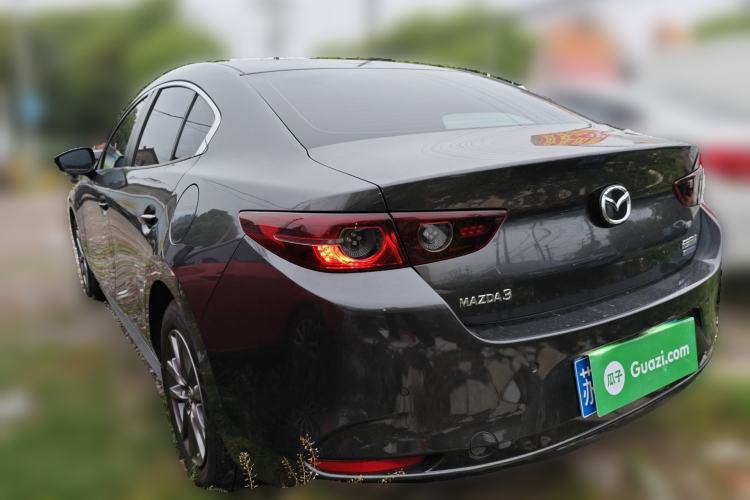 Used Mazda 3 Axela 2021 1.5L Automatic ZhiMei Edition