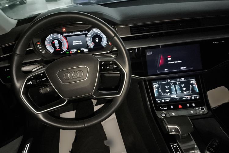 Used Audi A8 2022 A8L 50 TFSI quattro Comfort Edition Collector's Model Steering Wheel