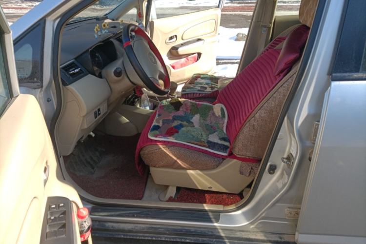 Used Venucia D50 2012 1.6L Manual Luxury Edition