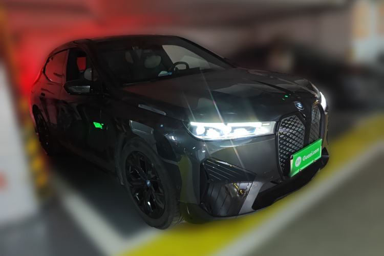 Used BMW iX 2022 xDrive40
