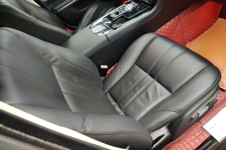 Used Jaguar XJ 2014 XJL 2.0T Two-Wheel-Drive Elegant Business Edition
