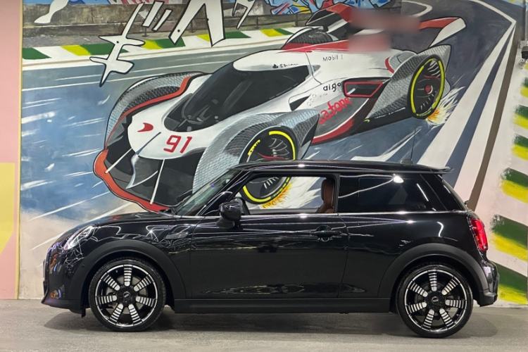 Used MINI 2023 Updated 2.0T COOPER S Artist Exterior 7