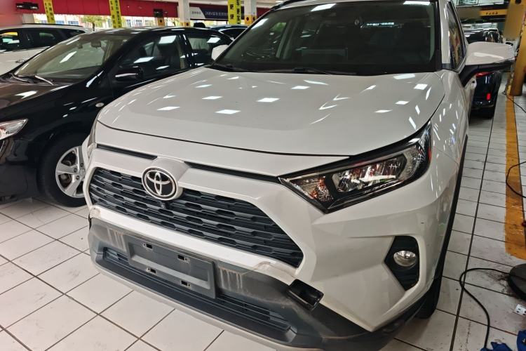 Used Toyota RAV4 2020 2.0L CVT Two-Wheel Drive Fashion Edition