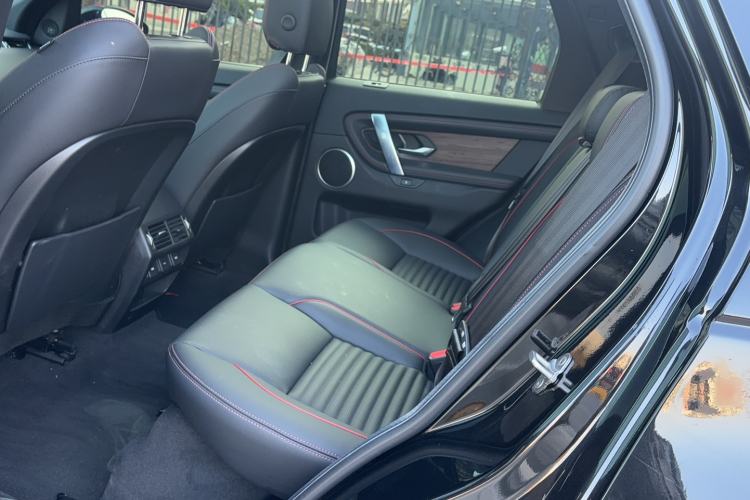 Used Land Rover Discovery Sport New Energy 2022 Facelifted P300e Plug-in Hybrid Electric Version
