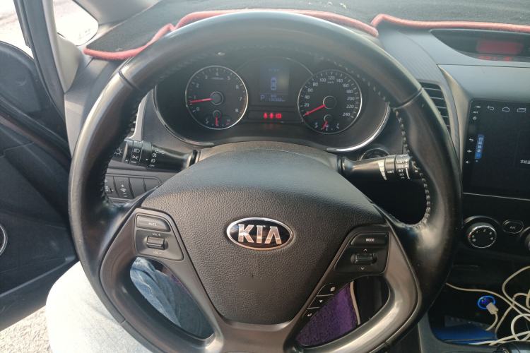 Used Kia K3 2015 1.6L Automatic GLS
