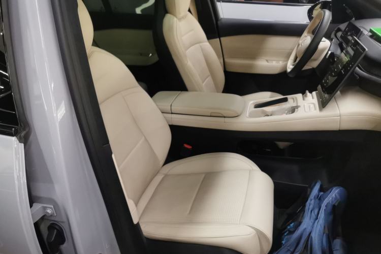 Used Nio ES6 2023 75 kWh
