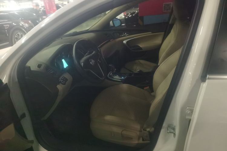 Used Buick Regal 2015 2.0L Leading Fashion Edition