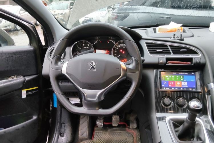 Used Peugeot 3008 2015 2.0L Manual Classic Edition Steering Wheel