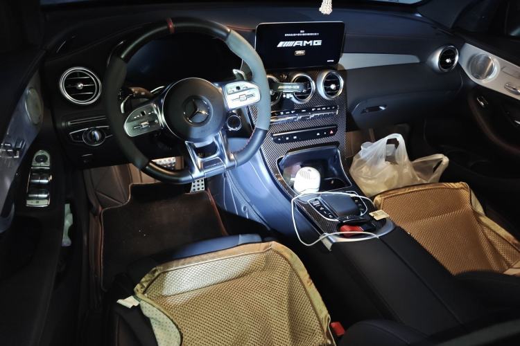 Used Mercedes-Benz GLC AMG 2022 AMG GLC 43 4MATIC Center Console