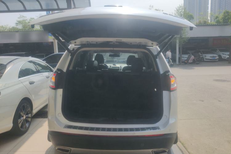 Used Ford Edge 2016 EcoBoost 245 Four-Wheel Drive Titanium 7-Seater Trunk