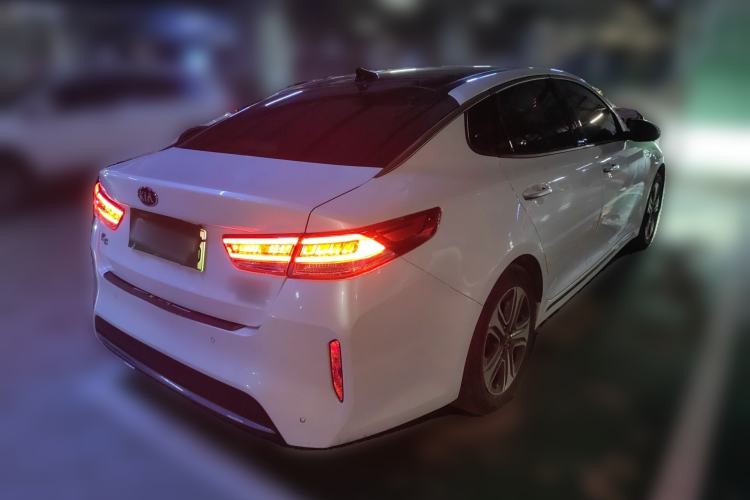 Used Kia K5 New Energy 2018 2.0L ZhiZun Edition Rear Right 45 Deg