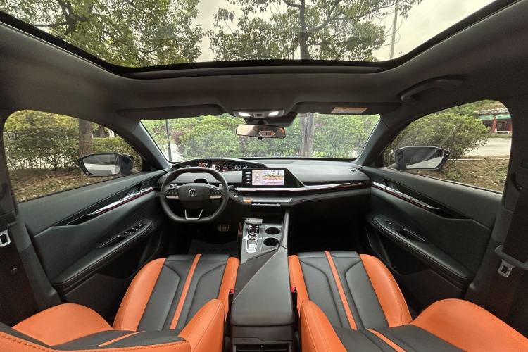 Used CHANGAN UNI-V 2024 1.5T Prestige Sport Edition
