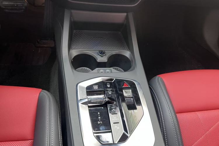 Used BMW 2 Series 2025 225L M Sport Night Edition Package Interior 1