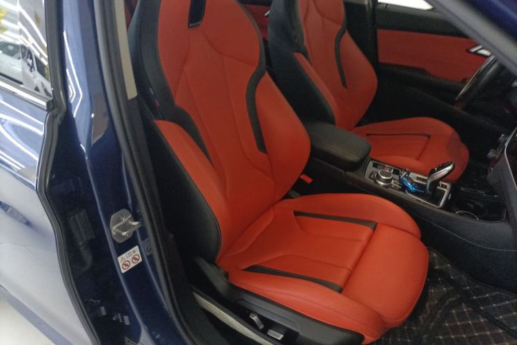 Used BMW 1 Series 2021 125i M Sport Night Edition Right Front Seat