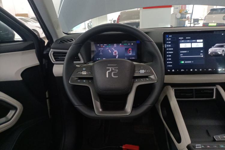 Used BYD Yuan UP 2025 Intelligent Driving Version 401 KM Dynamic Edition