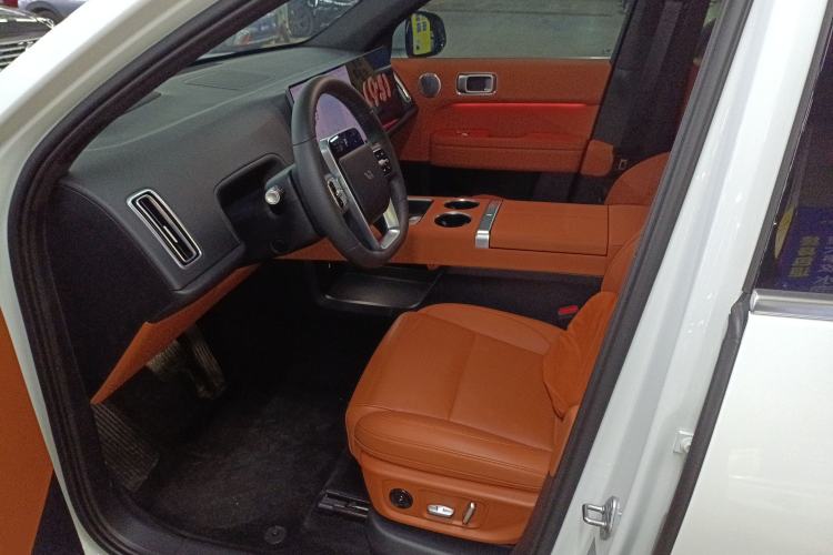 Used Li Auto L6 2025 Pro Smart Refresh Edition
