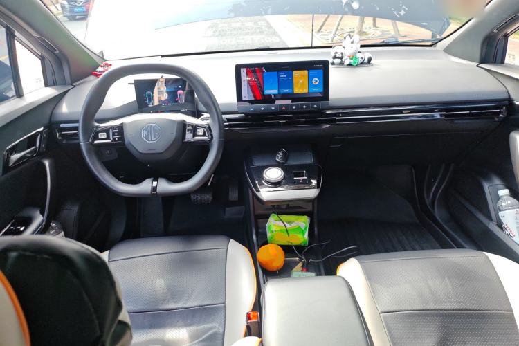 Used MG 4 EV 2022 425 km Luxury Edition
