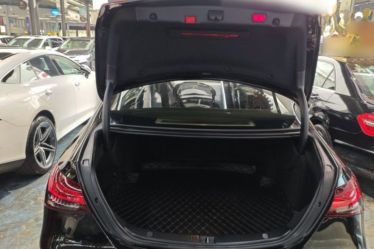 Used Mercedes-Benz E-Class 2021 Facelift E 300 L Stylish Edition Trunk