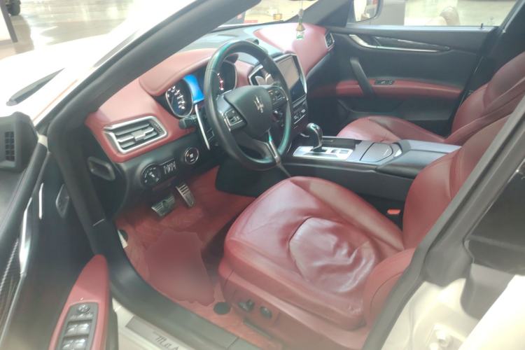 Used Maserati Ghibli 2014 3.0T Standard Edition Left Front Seat