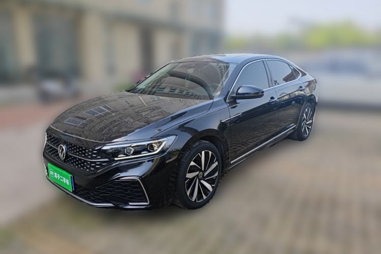 Used Volkswagen Passat 2022 330TSI Starry Luxury Edition