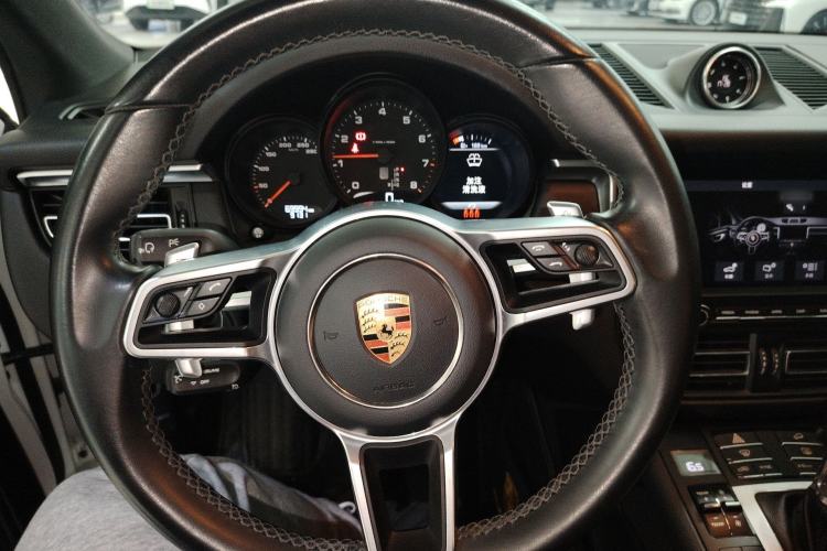 Used Porsche Macan 2021 Macan 2.0T
