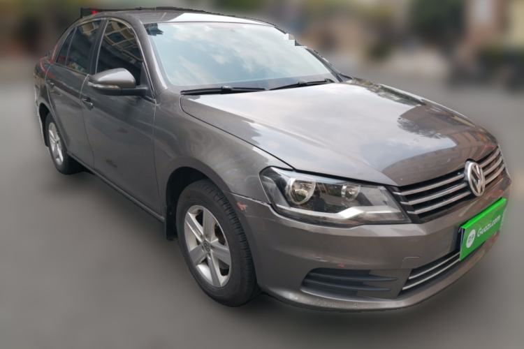 Used Volkswagen Bora 2014 1.6L Automatic Fashion Model Front Right 45 Deg