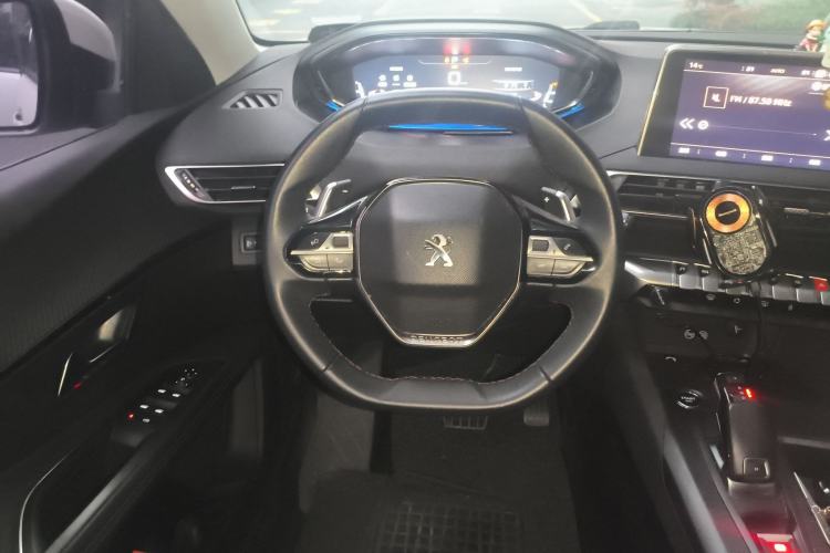 Used Peugeot 4008 2017 350THP Elite Edition Steering Wheel