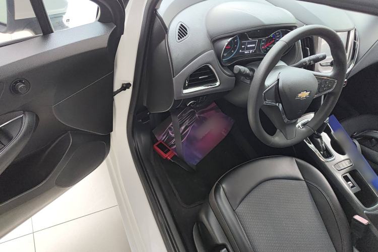 Used Chevrolet Cruze 2017 1.5L Automatic Xuanfeng Edition