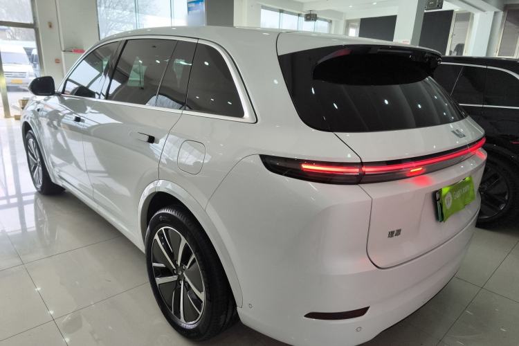 Used Li Auto L7 2024 Pro Model Rear Left 45 Deg