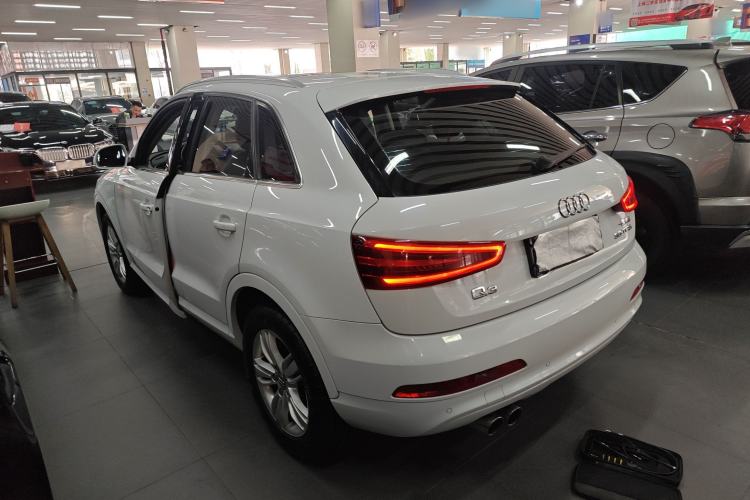 Used Audi Q3 2015 30 TFSI Comfort Model