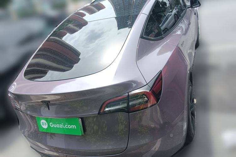 Used Tesla Model Y 2023 Rear-Wheel-Drive Version
