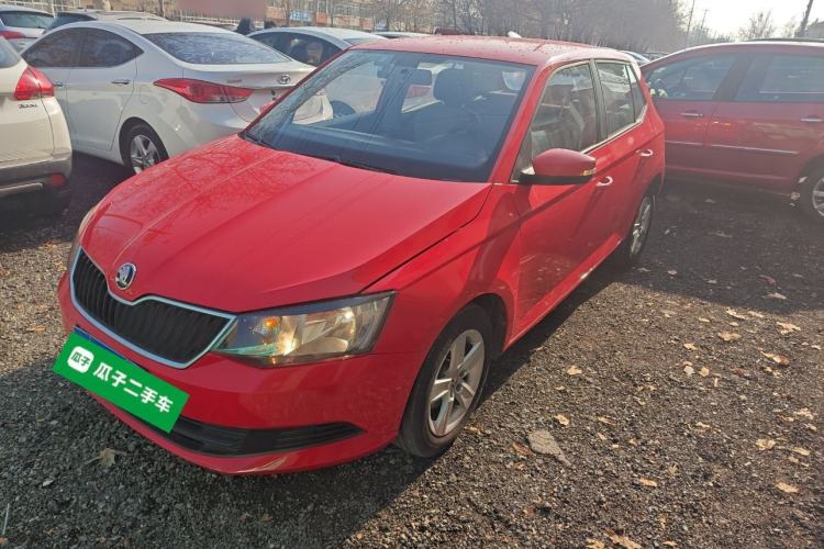 Used Skoda Fabia 2017 1.4L Automatic Car Enjoy Edition
