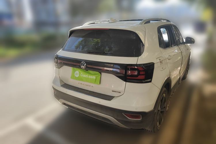 Used Volkswagen Tacqua 2020 1.5L Automatic Yue
