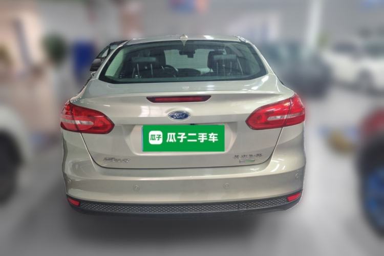 Used Ford Focus 2015 Sedan EcoBoost 125 Automatic Supreme Style Edition Rear