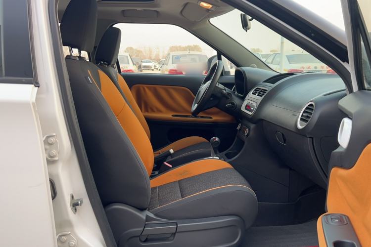 Used MG 3SW 2015 1.5L AMT Elite Model
