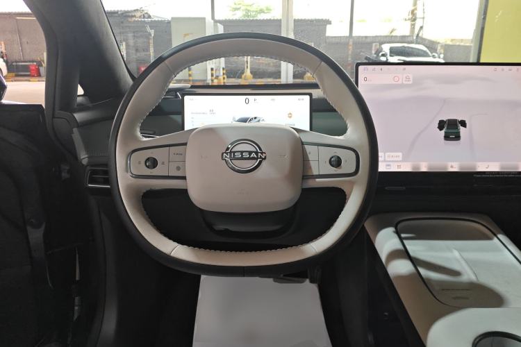 Used Nissan N7 2025 625 Max Steering Wheel