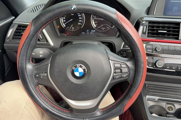 Used BMW 2 Series 2019 225i Convertible Coupe Sports Design Package Steering Wheel