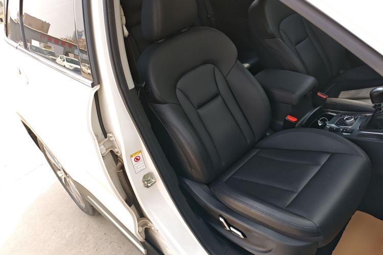 Used Haval H6 Coupe 2015 Blue Label 2.0T Manual Two-Wheel-Drive Elite Model Right Front Seat